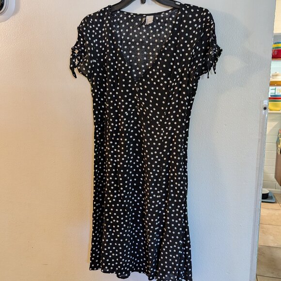 Knee length retro style dress - Picture 1 of 5